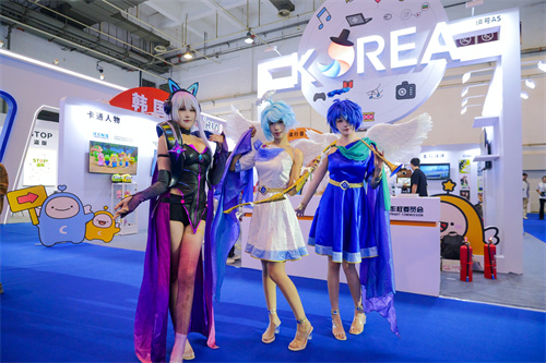 《魔灵召唤》亮相第十届中国国际版权博览会