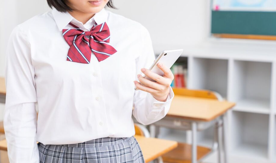 日本教授支招:和孩子约定游戏时间,轻松解决手机成瘾问题 日本教授支招:和孩子约定游戏时间,轻松解决手机成瘾问题