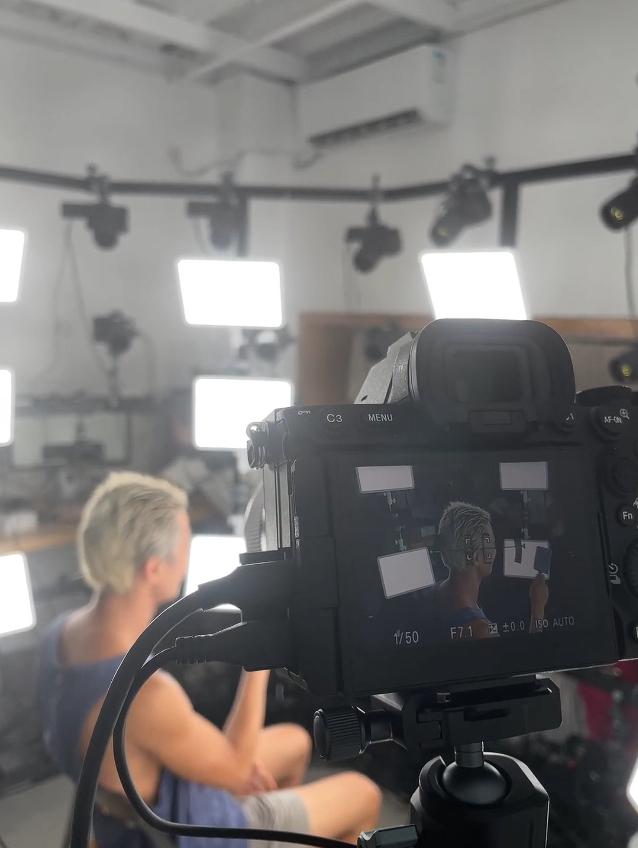 杨奇放出神秘扫脸视频,网友猜测是《黑神话:钟馗》主角建模! 杨奇放出神秘扫脸视频,网友猜测是《黑神话:钟馗》主角建模!