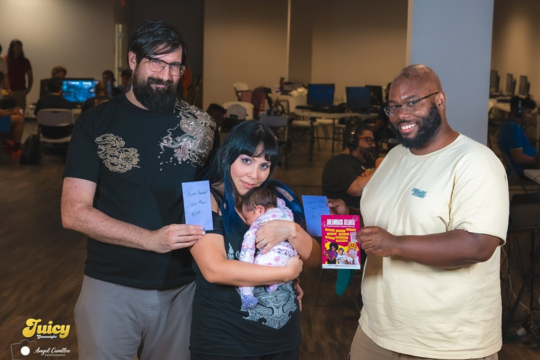 带娃打《真人快打》还能拿冠军?这位国外老妈才是真“战神”! 带娃打《真人快打》还能拿冠军?这位国外老妈才是真“战神”!