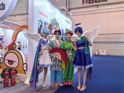 《魔灵召唤》亮相第十届中国国际版权博览会